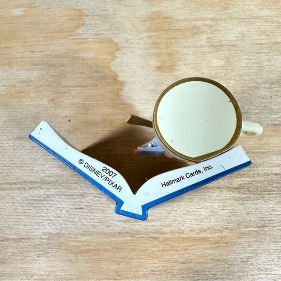 Hallmark Disney Pixar Ratatouille “Anyone Can Cook” 2007 Christmas Ornament - Picture 3 of 4